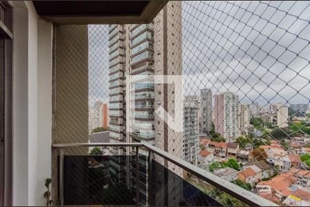 Apartamento à venda com 104m², 3 quartos e 2 vagasVaranda
