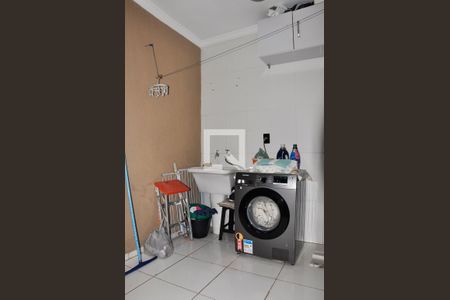 Casa à venda com 92m², 2 quartos e 1 vagaDetalhe - Área de Serviço