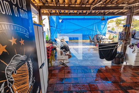 Casa à venda com 333m², 3 quartos e 2 vagasEspaço gourmet e area de serviço