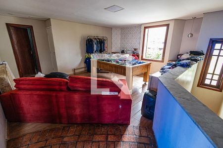 Casa à venda com 333m², 3 quartos e 2 vagasSala / 2º andar