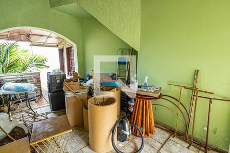 Casa à venda com 333m², 3 quartos e 2 vagasGaragem / area externa