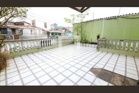 Casa para alugar com 300m², 4 quartos e 4 vagas Casa para alugar com 300m², 4 quartos e 4 vagasVaranda 1