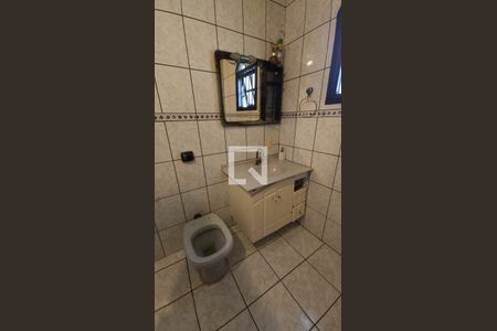 Casa para alugar com 300m², 4 quartos e 4 vagas Casa para alugar com 300m², 4 quartos e 4 vagasBanheiro do quarto 3