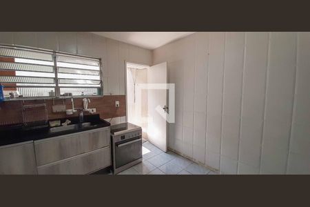 Casa à venda com 80m², 2 quartos e 2 vagasCozinha