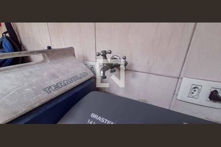 Casa à venda com 80m², 2 quartos e 2 vagasÁrea de Serviço