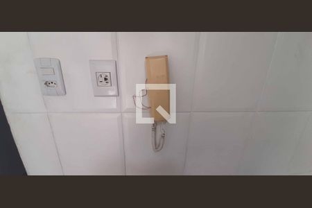 Casa à venda com 80m², 2 quartos e 2 vagasInterfone