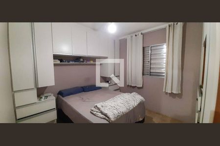 Casa à venda com 80m², 2 quartos e 2 vagasQuarto 2
