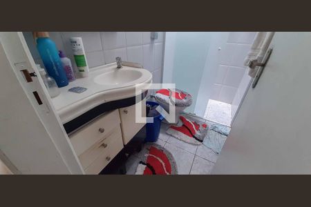 Casa à venda com 80m², 2 quartos e 2 vagasBanheiro