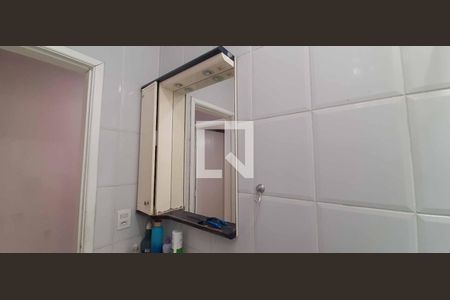 Casa à venda com 80m², 2 quartos e 2 vagasBanheiro