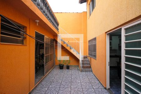 Casa à venda com 170m², 3 quartos e 2 vagas Casa à venda com 170m², 3 quartos e 2 vagasQuintal