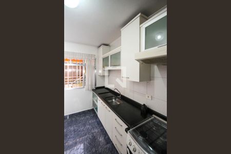 Casa à venda com 170m², 3 quartos e 2 vagas Casa à venda com 170m², 3 quartos e 2 vagasCozinha