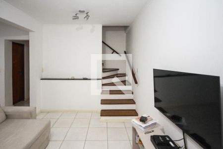 Sala de casa à venda com 3 quartos, 170m² em Parque Residencial Oratorio, São Paulo
