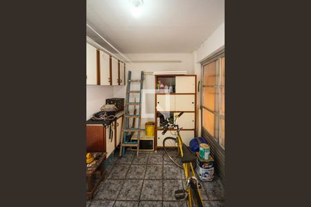 Casa à venda com 170m², 3 quartos e 2 vagas Casa à venda com 170m², 3 quartos e 2 vagasQuarto de Serviço