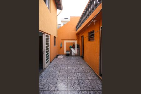 Casa à venda com 170m², 3 quartos e 2 vagas Casa à venda com 170m², 3 quartos e 2 vagasQuintal