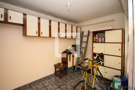 Casa à venda com 170m², 3 quartos e 2 vagas Casa à venda com 170m², 3 quartos e 2 vagasQuarto de Serviço