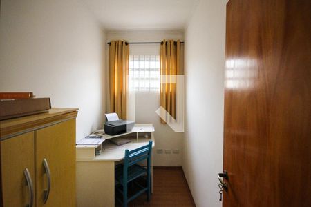 Casa à venda com 170m², 3 quartos e 2 vagas Casa à venda com 170m², 3 quartos e 2 vagasQuarto 02