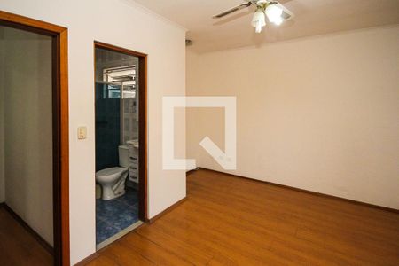 Casa à venda com 170m², 3 quartos e 2 vagas Casa à venda com 170m², 3 quartos e 2 vagasSuite 03
