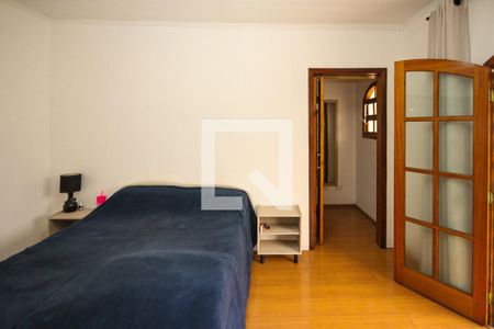 Casa à venda com 170m², 3 quartos e 2 vagas Casa à venda com 170m², 3 quartos e 2 vagasSuite