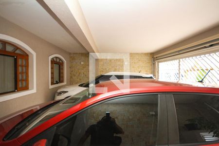 Casa à venda com 170m², 3 quartos e 2 vagas Casa à venda com 170m², 3 quartos e 2 vagasGaragem