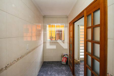 Casa à venda com 170m², 3 quartos e 2 vagas Casa à venda com 170m², 3 quartos e 2 vagasCozinha