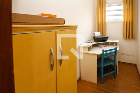 Casa à venda com 170m², 3 quartos e 2 vagas Casa à venda com 170m², 3 quartos e 2 vagasQuarto 02