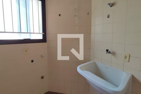Apartamento à venda com 320m², 4 quartos e 2 vagas Apartamento à venda com 320m², 4 quartos e 2 vagasÁrea de Serviço