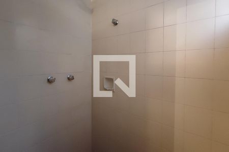 Apartamento à venda com 320m², 4 quartos e 2 vagas Apartamento à venda com 320m², 4 quartos e 2 vagasBanheiro Suíte 2