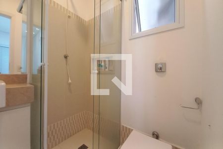 Casa à venda com 100m², 2 quartos e 3 vagas Casa à venda com 100m², 2 quartos e 3 vagasBanheiro da Suíte