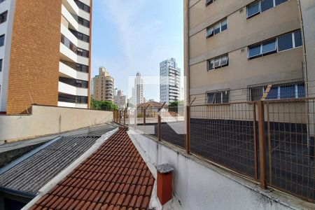 Casa à venda com 100m², 2 quartos e 3 vagas Casa à venda com 100m², 2 quartos e 3 vagasVista da Área de Serviço