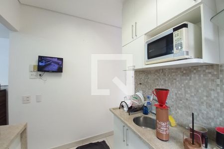 Casa à venda com 100m², 2 quartos e 3 vagas Casa à venda com 100m², 2 quartos e 3 vagasCozinha