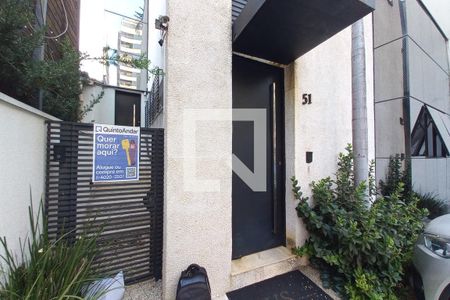 Casa à venda com 100m², 2 quartos e 3 vagas Casa à venda com 100m², 2 quartos e 3 vagasPlaca