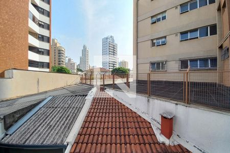 Casa à venda com 100m², 2 quartos e 3 vagas Casa à venda com 100m², 2 quartos e 3 vagasVista do Quarto 1