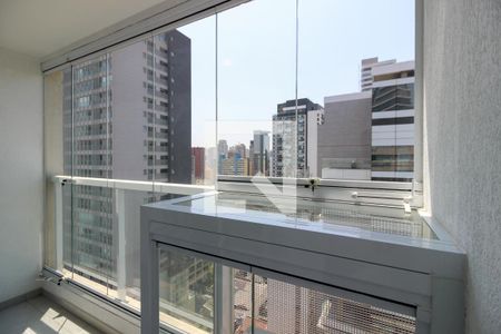 Varanda de kitnet/studio para alugar com 1 quarto, 23m² em Jardim Paulistano, São Paulo