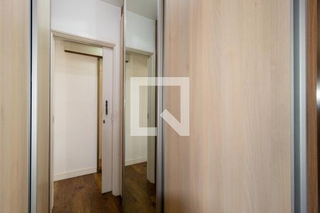 Apartamento à venda com 107m², 3 quartos e 2 vagasCloset - Suíte 2