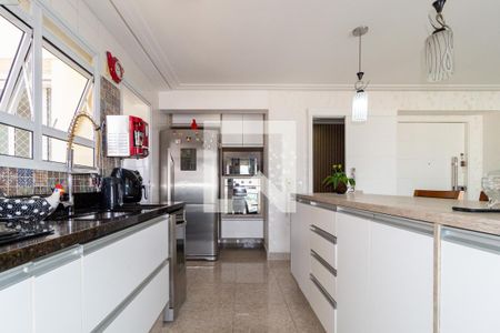 Apartamento à venda com 107m², 3 quartos e 2 vagasCozinha