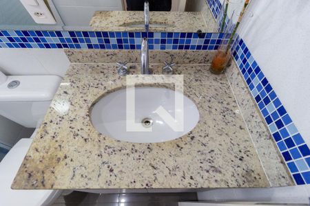 Apartamento à venda com 107m², 3 quartos e 2 vagasDetalhe Banheiro - Suíte 3