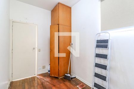 Apartamento à venda com 325m², 3 quartos e 3 vagasQuarto de Serviço 1