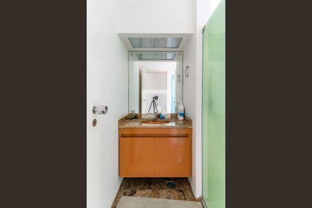 Apartamento à venda com 325m², 3 quartos e 3 vagasLavabo 2