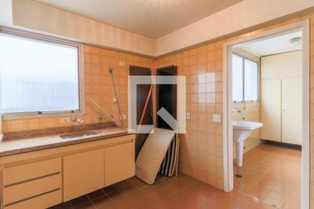 Apartamento à venda com 325m², 3 quartos e 3 vagasCozinha 2