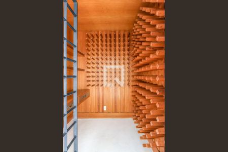 Apartamento à venda com 325m², 3 quartos e 3 vagasAdega