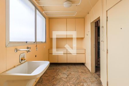 Apartamento à venda com 325m², 3 quartos e 3 vagasÁrea de Serviço 1