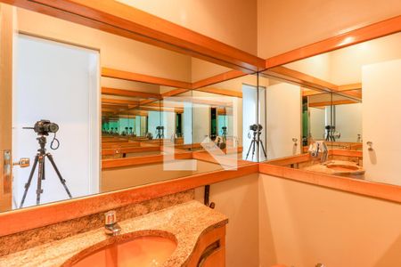 Apartamento à venda com 325m², 3 quartos e 3 vagasLavabo 1