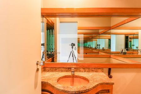 Apartamento à venda com 325m², 3 quartos e 3 vagasLavabo 1