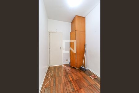 Apartamento à venda com 325m², 3 quartos e 3 vagasQuarto de Serviço 1