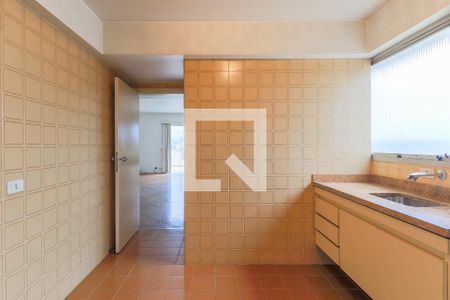 Apartamento à venda com 325m², 3 quartos e 3 vagasCozinha 2