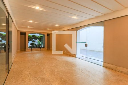 Apartamento à venda com 325m², 3 quartos e 3 vagasÁrea comum - Salão de festas