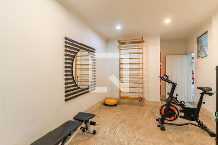 Apartamento à venda com 325m², 3 quartos e 3 vagasÁrea comum - Academia