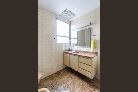 Apartamento à venda com 325m², 3 quartos e 3 vagasBanheiro