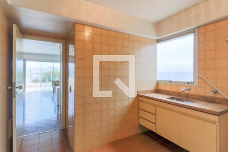 Apartamento à venda com 325m², 3 quartos e 3 vagasCozinha 2