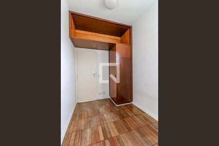 Apartamento à venda com 325m², 3 quartos e 3 vagasQuarto de Serviço 2